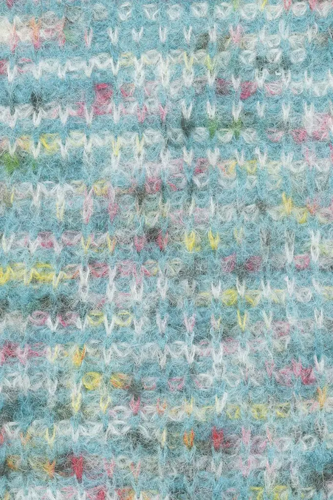 1117_0009_LANGYARNS_Muse_800_C.webp