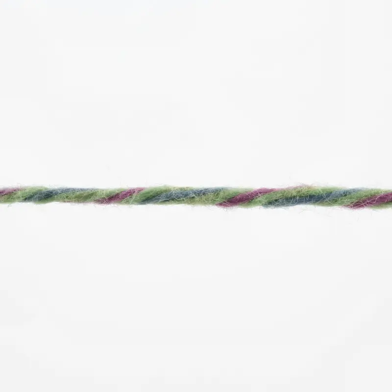 1155_0003_LANGYARNS_Illusion_800_F.webp